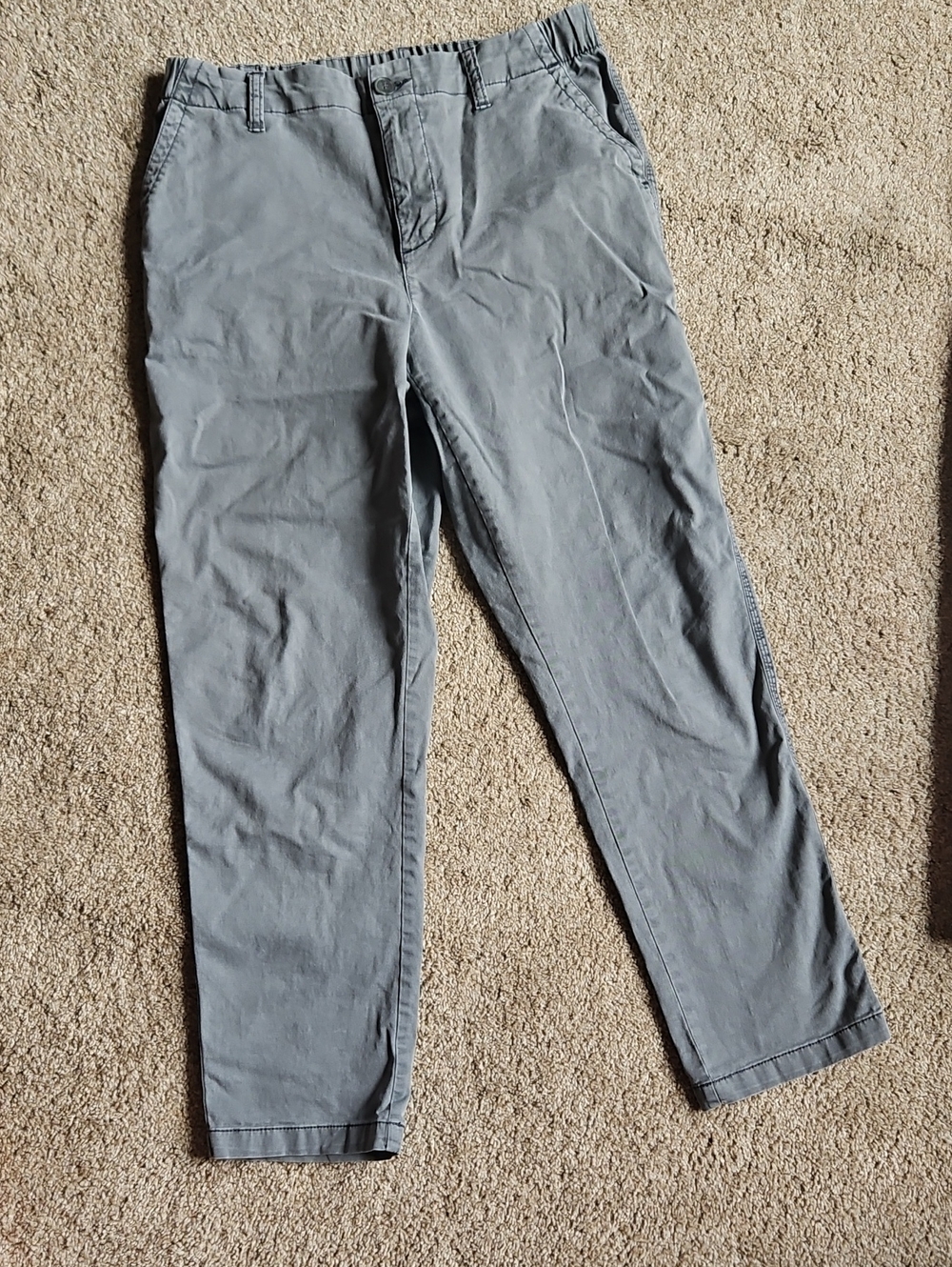 Old Navy Women's Light Gray Chino Pants